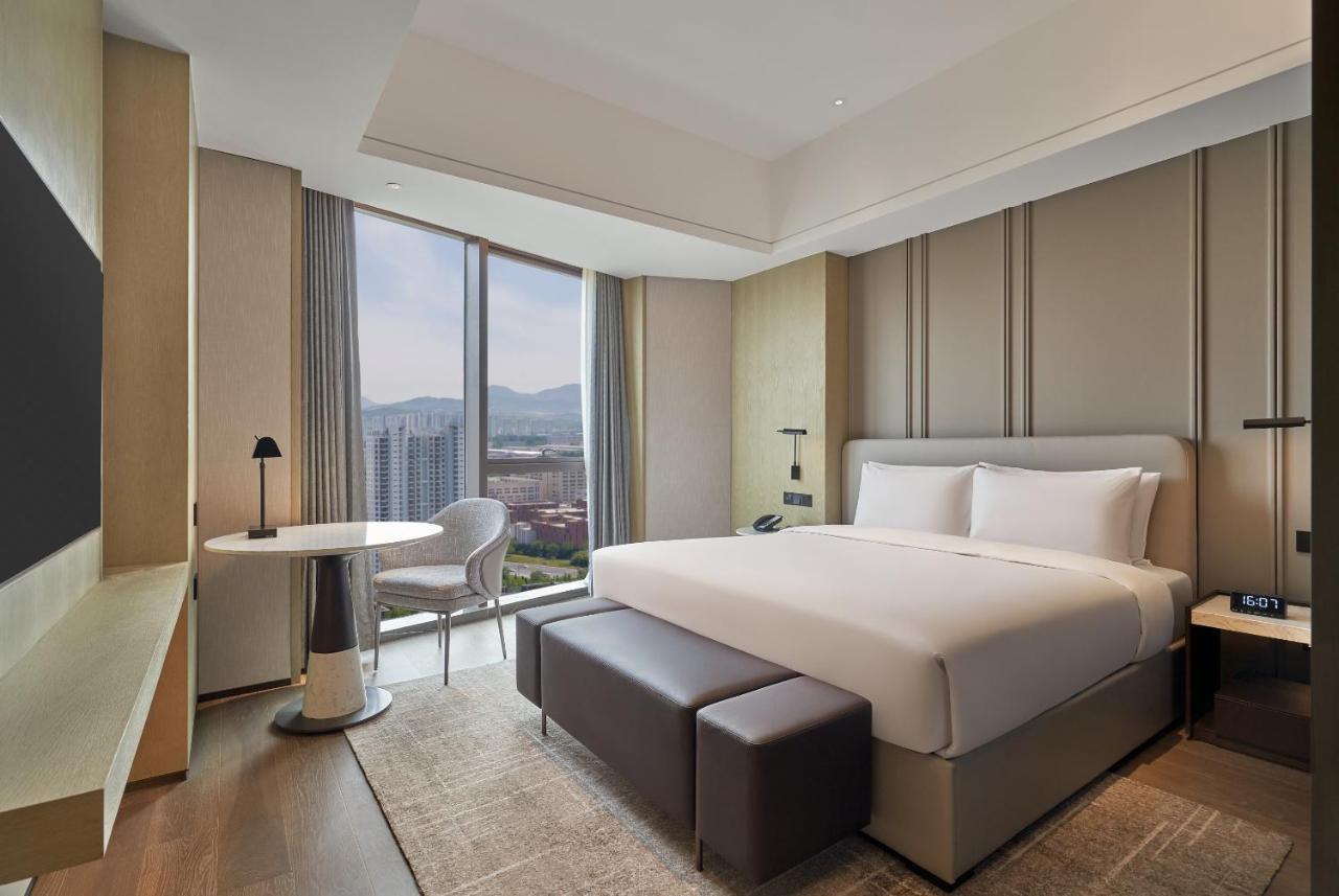 Hyatt Place Yantai Development Zone Buitenkant foto