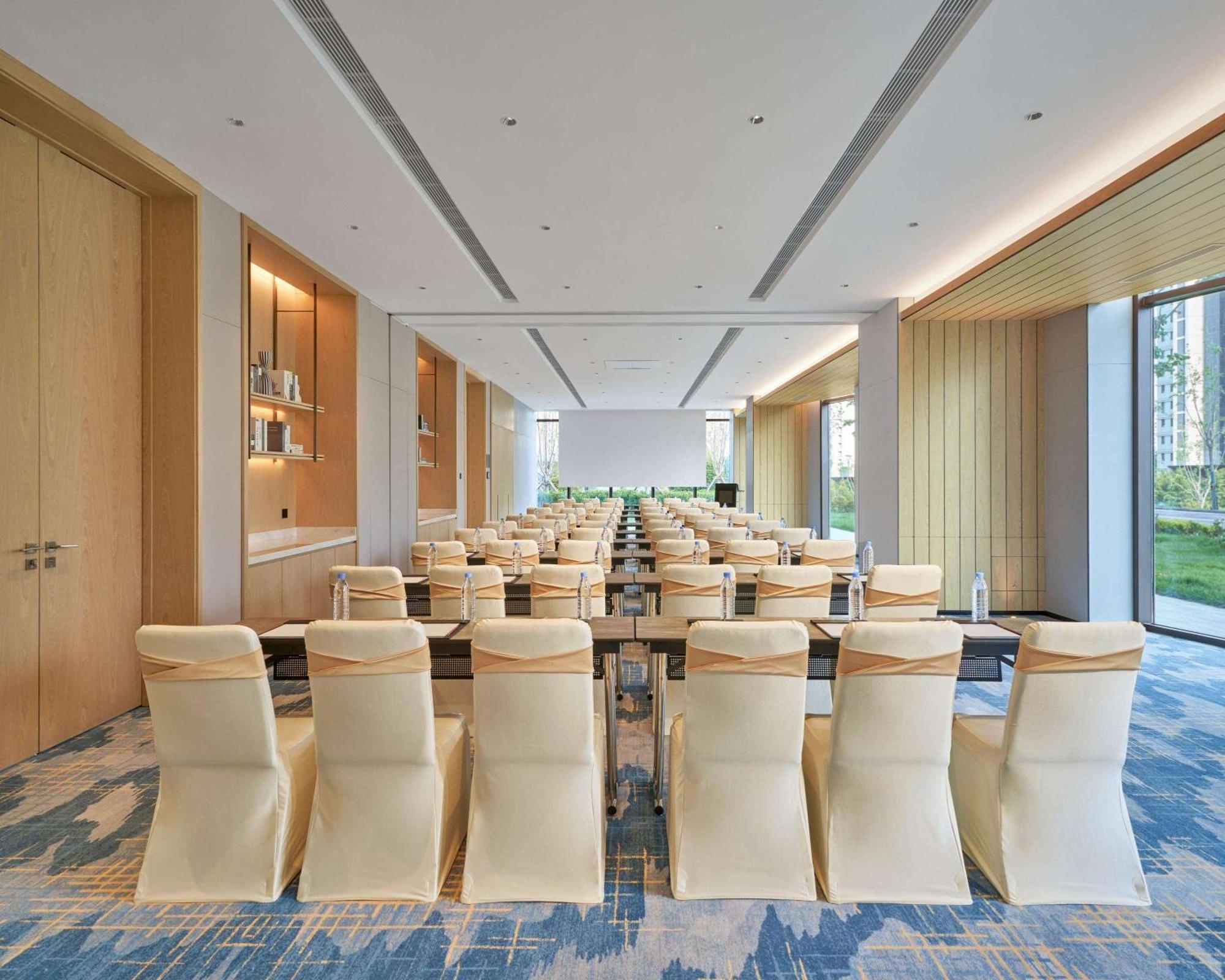 Hyatt Place Yantai Development Zone Buitenkant foto